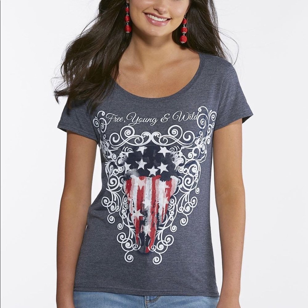 Free Young & Wild Tee